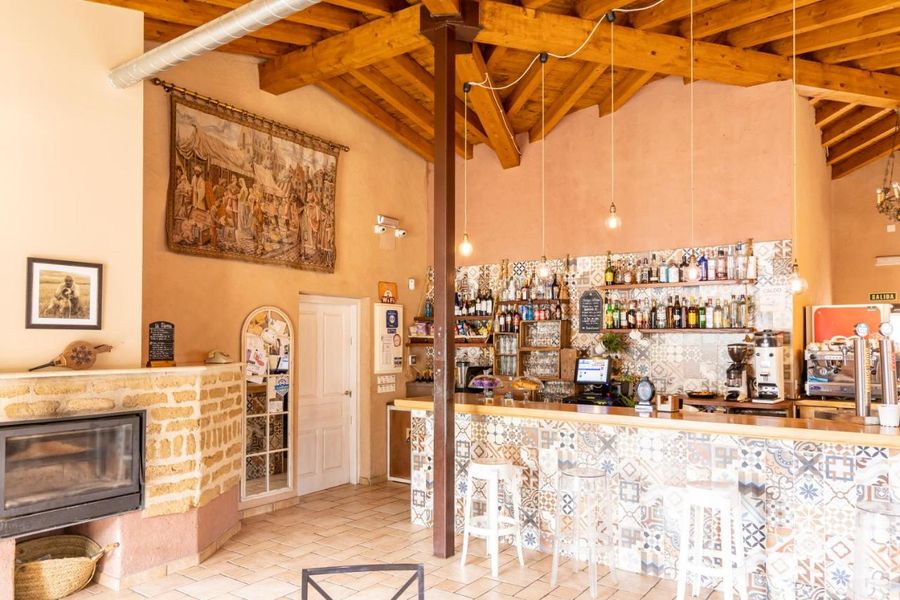 Albergue La Morena hotel bar