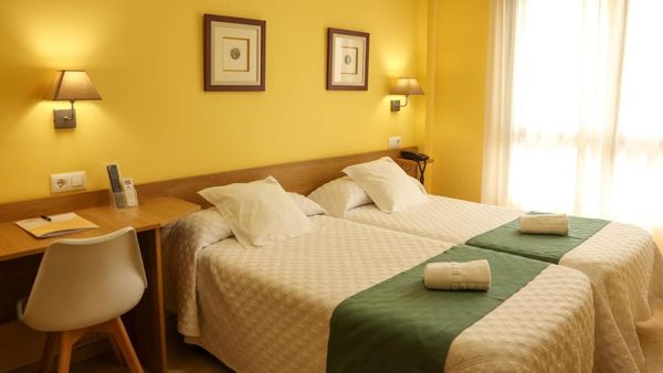 Benilde hotel bedroom 2