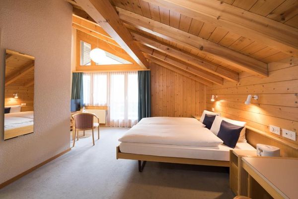 Blümlisalp room