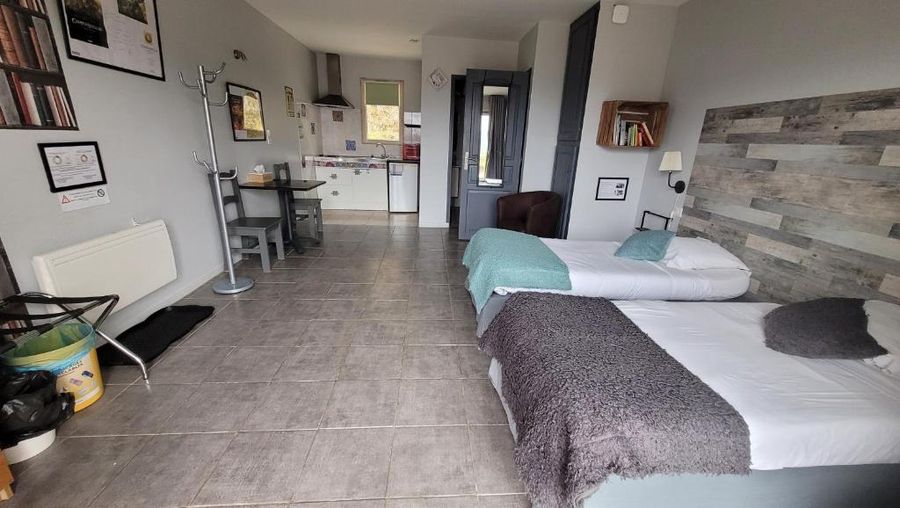 Hotel La Peyrade room