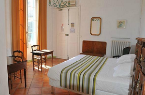 Hotel du Forum room