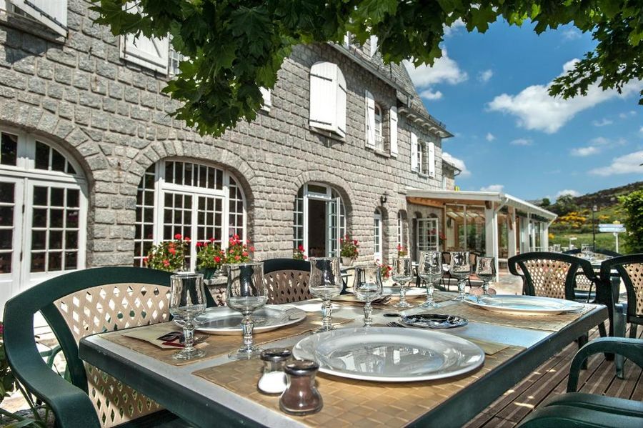 La Borie de l'Aubrac outdoor dining