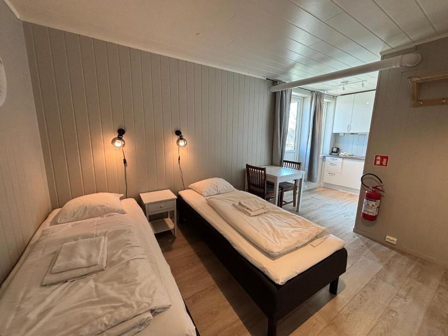 Lofoten Bed & Breakfast Reine room