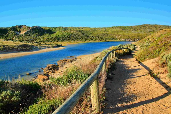 MaragrerRiver-mouth-Cape-to-cape