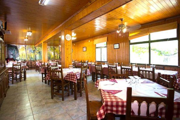 Pensión Complexo Xacobeo dining