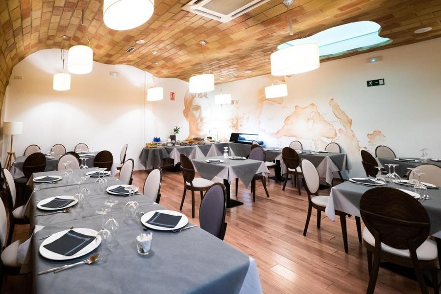 Rincón del Conde dining 2