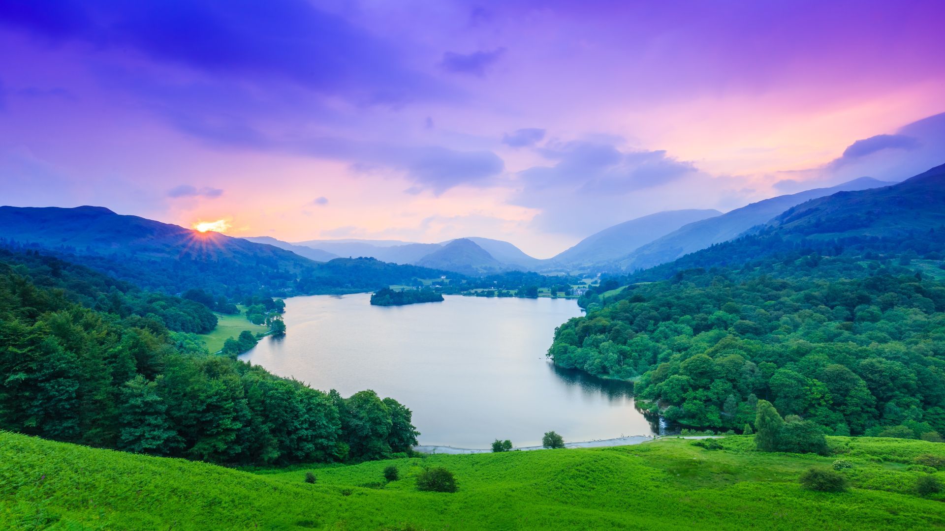 Sunset-over-Grasmere-Lake-Cumbria-England
