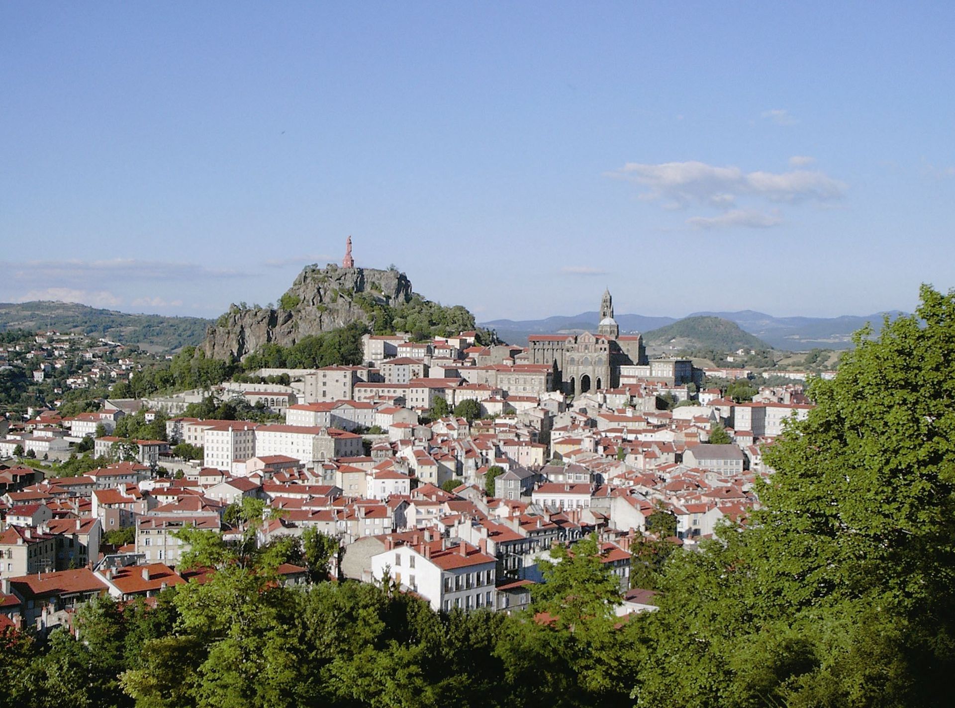 Camino Le Puy: Stage 1 - Le Puy en Velay to Aumont Aubrac - 6 Days
