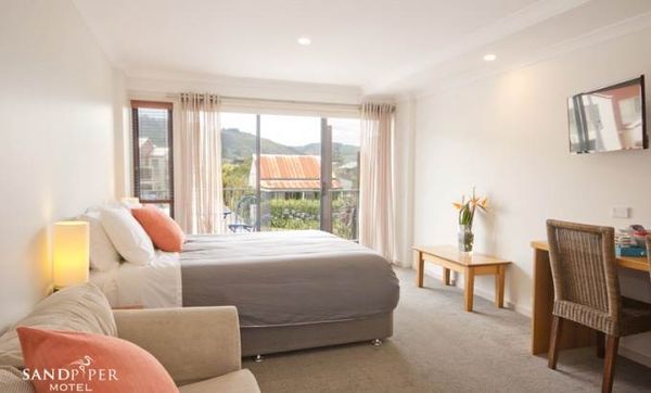 view-room-to-balcony Great Ocean Walk